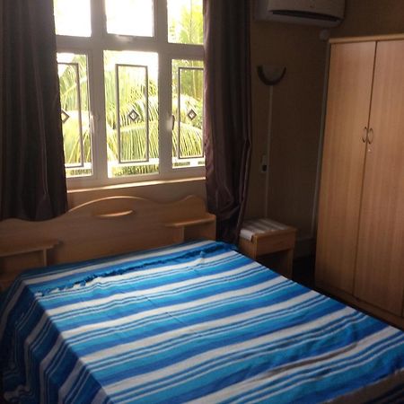 La Casa Mia Guesthouse La Gaulette Kültér fotó